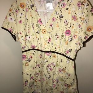 Floral scrub top